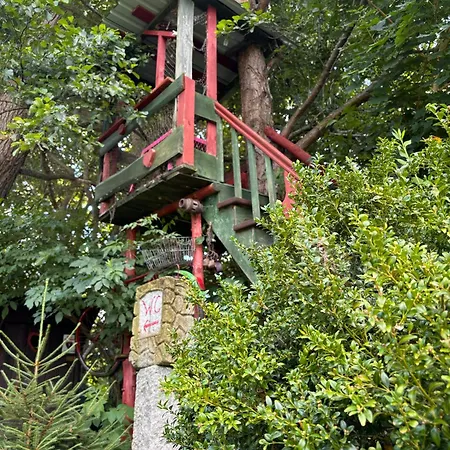 Nyaraló Bialogarda *